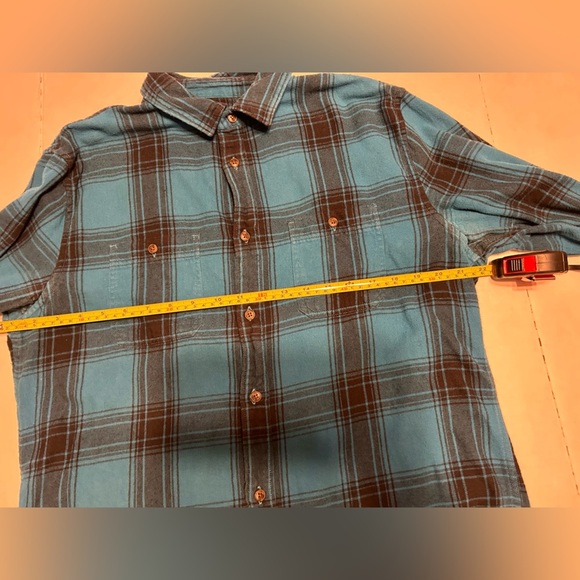 Urban Pipeline Black and Blue Flannel - Size L - Picture 5 of 8